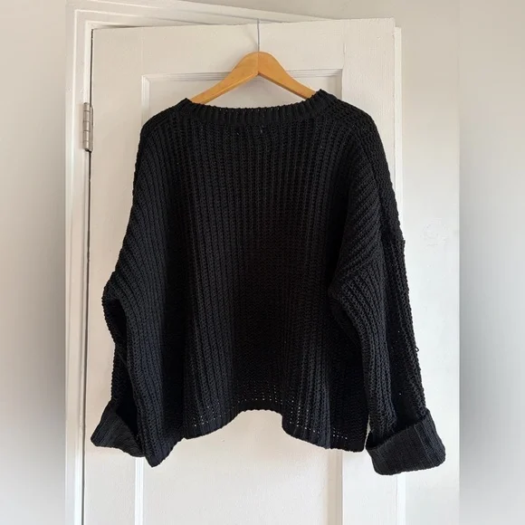 Cozy Black Knit Sweater - Picture 3 of 4